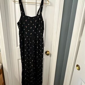 Madewell ankle dainty floral overalls. Spring, Summer, Garden, Cottage core